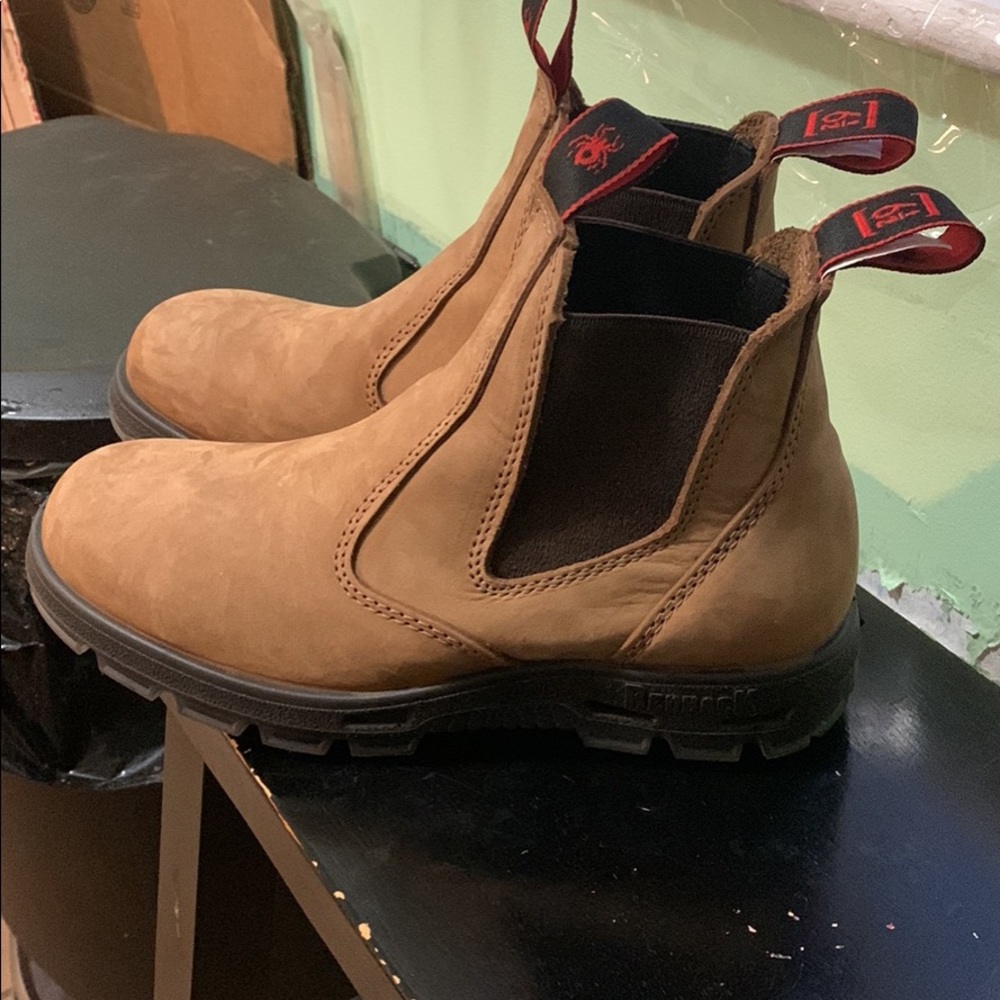 Redback Boots—Women’s Size 9